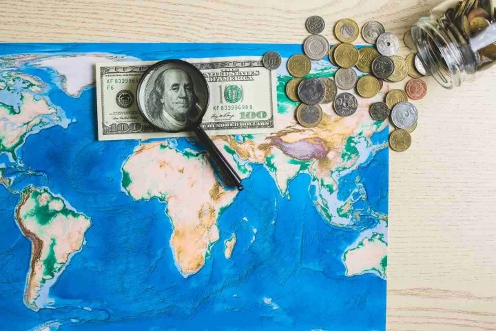 حفظ ارزش پول ملی